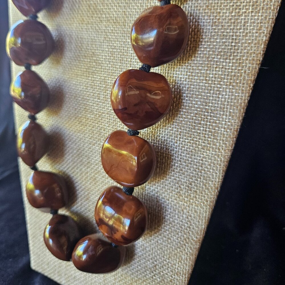 Authentic Hawaiian Brown Kukui Nut Lei